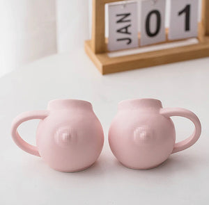 Breast Mug Set