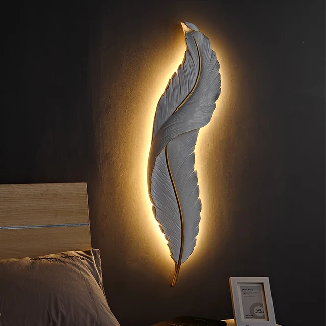 Feather Wall Lamp