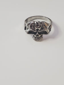 Halloween skull ring