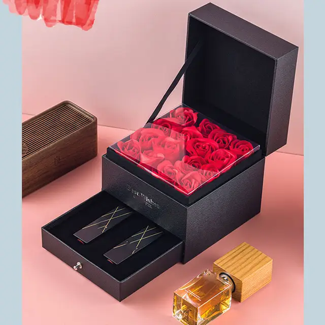 Rose Lipstick Gift Box