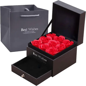 Rose Lipstick Gift Box